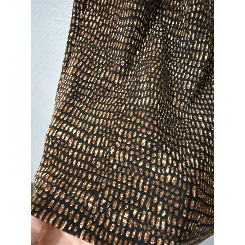 Chicos these skirts